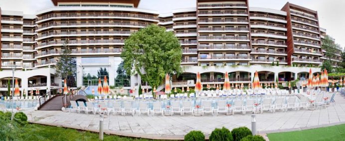 Hotel FLAMINGO GRAND 5* - Albena, Bulgaria. - Photo 2