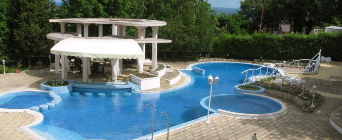 Hotel BELLEVUE 3* - Nisipurile de Aur, Bulgaria. - Photo 1