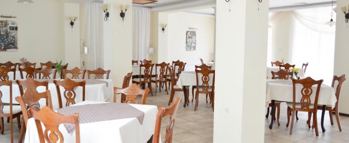 Hotel BELLEVUE 3* - Nisipurile de Aur, Bulgaria. - Photo 4