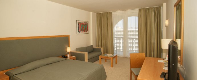 Hotel IBEROSTAR SUNNY BEACH 4* - Sunny Beach, Bulgaria. - Photo 4