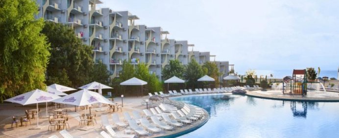 Hotel LAGUNA BEACH 4* - Albena, Bulgaria. - Photo 2