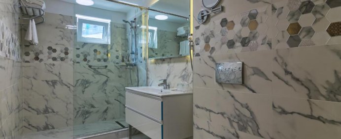 Hotel SATURN 4* - Saturn, Romania. - Photo 12