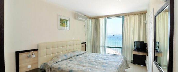 Hotel BORYANA 4 - Albena, Bulgaria. - Photo 9