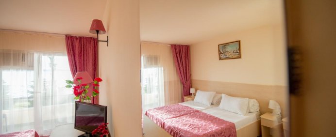 Hotel VOILA 3* - Mamaia, Romania. - Photo 6
