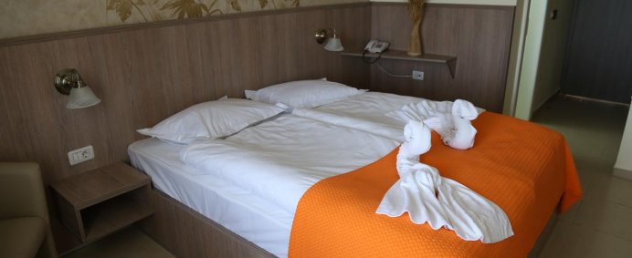 Hotel PICCADILLY 2* - Mamaia, Romania. - Photo 3