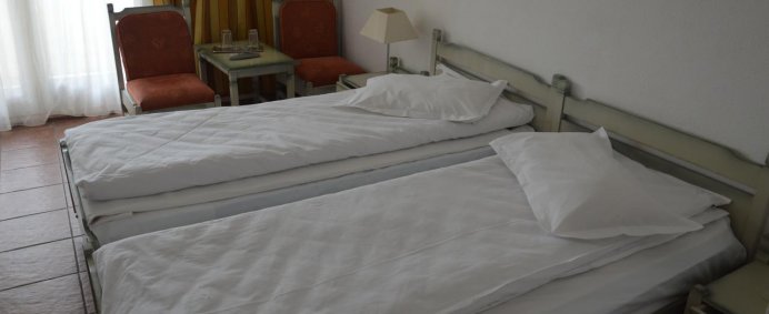 Hotel PICCADILLY 2* - Mamaia, Romania. - Photo 4