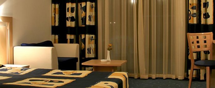 Hotel AQUA AZUR 4* - Sf. Contantin si Elena, Bulgaria. - Photo 9