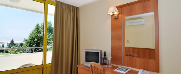 Hotel DOBROTITSA 2* - Albena, Bulgaria. - Photo 7
