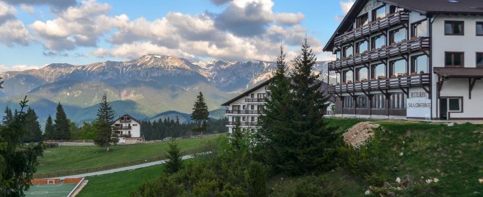 Complex CHEILE GRADISTEI 3* - Fundata, Romania. - Photo 8