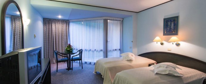 Hotel MARA 4* - Sinaia, Romania. - Photo 4