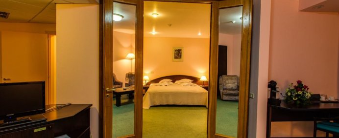 Hotel MARA 4* - Sinaia, Romania. - Photo 8
