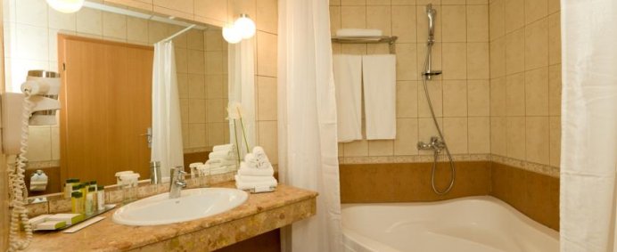 Hotel DOUBLETREE by HILTON, Nisipurile de Aur, Bulgaria. - Photo 9