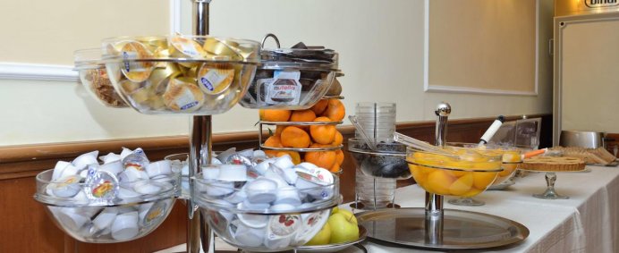 Hotel HIBERIA 3* - Roma, Italia. - Photo 9