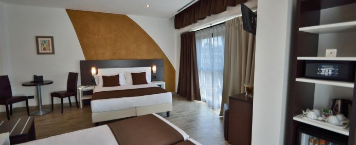 Hotel LUXOR FLORENCE 3* - Florenta, Italia. - Photo 5