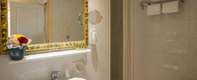 Hotel MACHIAVELLI PALACE 3* - Florenta, Italia. - Photo 9