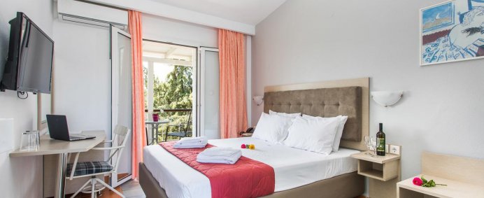 Hotel CORAL BLUE BEACH 3* - Halkidiki Sithonia, Grecia. - Photo 11
