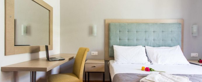Hotel CORAL BLUE BEACH 3* - Halkidiki Sithonia, Grecia. - Photo 12
