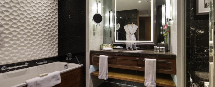 Hotel HILTON ISTANBUL BOMONTI 5* - Istanbul, Turcia. - Photo 4