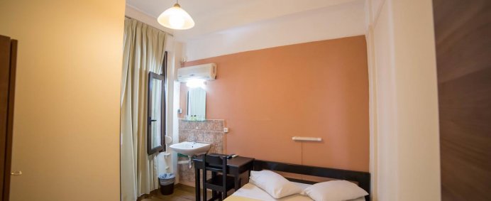 Hotel TEMPI 1* - Atena, Grecia. (hotel situat langa ACROPOLE) - Photo 4
