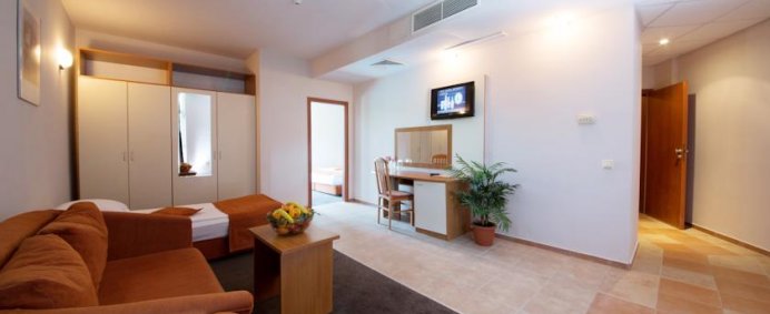 Hotel MIMOSA SUNSHINE 4* - Nisipurile de Aur, Bulgaria. - Photo 6