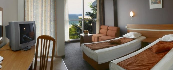 Hotel MIMOSA SUNSHINE 4* - Nisipurile de Aur, Bulgaria. - Photo 11