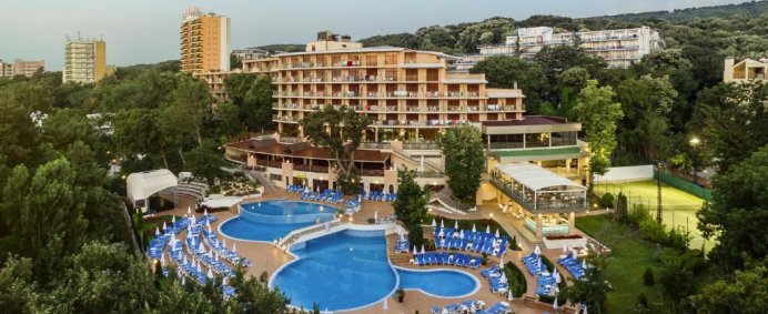 Hotel KRISTAL 4* - Nisipurile de Aur, Bulgaria. - Photo 1