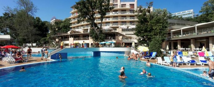 Hotel KRISTAL 4* - Nisipurile de Aur, Bulgaria. - Photo 8