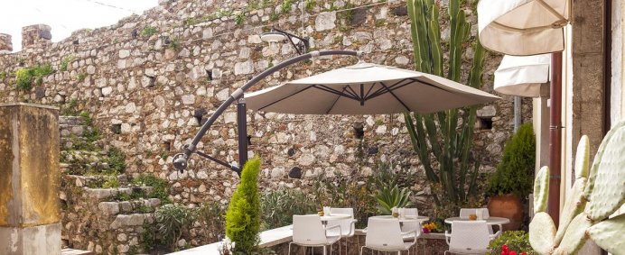 Hotel PORTA DEL TOCCO DESIGN ROOMS 3* - Taormina, Italia. - Photo 12