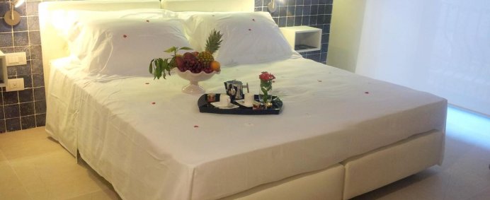 Hotel PORTA DEL TOCCO DESIGN ROOMS 3* - Taormina, Italia. - Photo 17