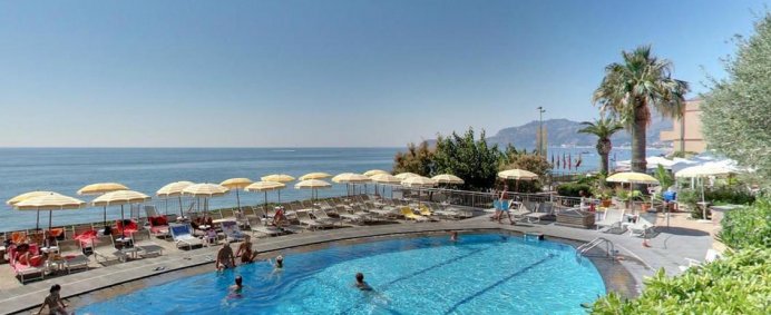 Hotel VILLA PARADISO 4* - Taormina, Italia. - Photo 3