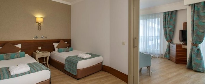Hotel SIDE CROWN CHARM PALACE 5* - Side, Turcia. - Photo 2