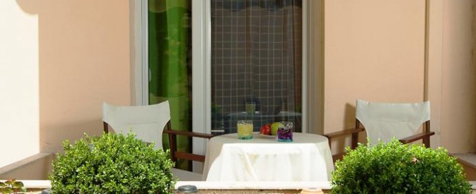 Aparthotel ROYAL HOUSE APARTMENTS 2* - Halkidiki Kassandra, Grecia. - Photo 2