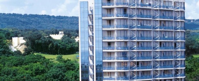Hotel ROYAL 4* - Nisipurile de Aur, Bulgaria. - Photo 1
