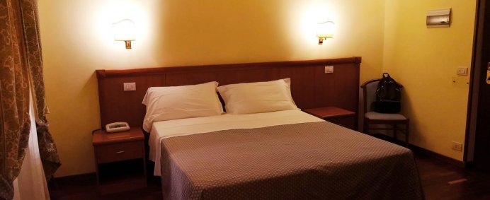 Hotel MEDICI 3* - Roma, Italia. - Photo 2