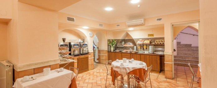 Hotel MEDICI 3* - Roma, Italia. - Photo 14