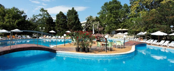 Hotel LEBED 4* - Sf. Constantin si Elena, Bulgaria. - Photo 1