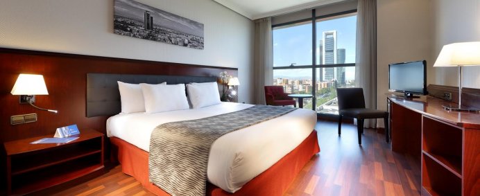 Hotel VIA CASTELLANA 4* - Madrid, Spania. - Photo 1