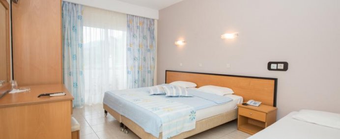 Hotel MARANTON BEACH 4* - Thassos, Grecia. - Photo 9
