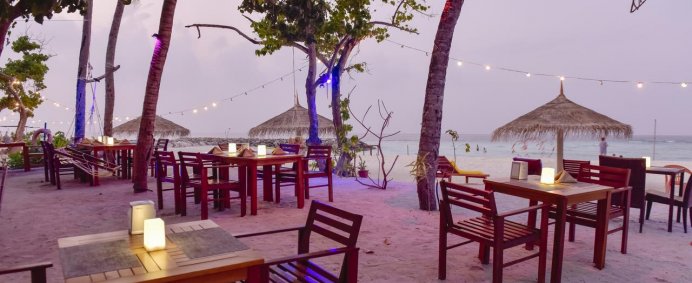 Hotel ARENA BEACH 4* - Maafushi Atoll, Maldive. - Photo 2