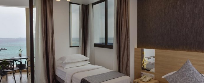 Hotel ARENA BEACH 4* - Maafushi Atoll, Maldive. - Photo 11