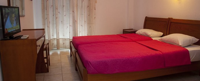 Hotel ADONIS KRIOPIGI 1* - Halkidiki Kassandra, Grecia. - Photo 9
