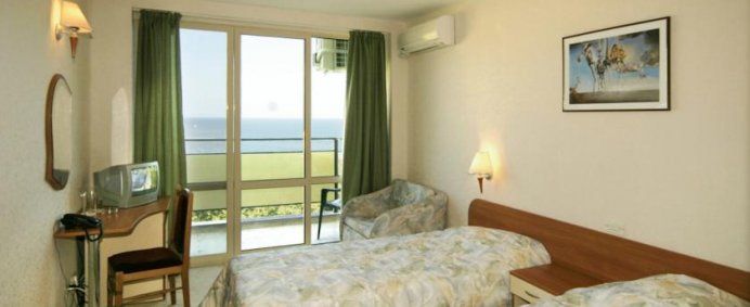 Hotel TINTYAVA 3* - Nisipurile de Aur, Bulgaria. - Photo 5