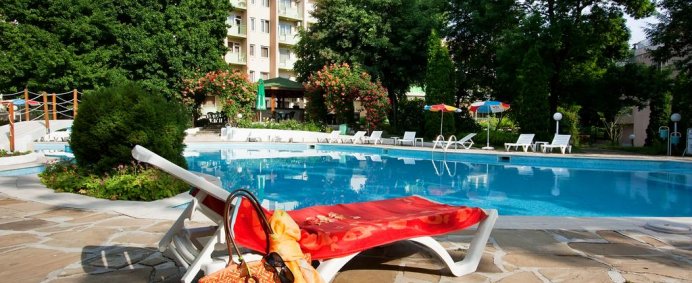 Hotel LJULJAK 3* - Nisipurile de Aur, Bulgaria. - Photo 1