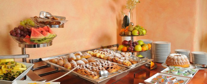 Hotel METAMORPHIS 4* - Praga, Cehia. - Photo 16