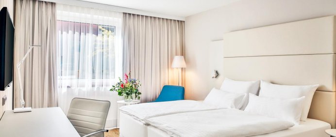 Hotel NH VIENNA AIRPORT CONFERENCE CENTER 4* - Viena, Austria. - Photo 1