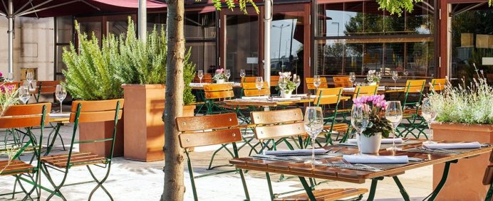 Hotel NH VIENNA AIRPORT CONFERENCE CENTER 4* - Viena, Austria. - Photo 14