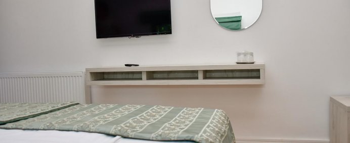 Pensiunea HILLTOP 3* - Predeal, Romania. - Photo 9