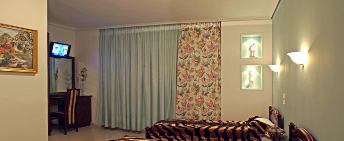 Hotel CHRONIS 2* - Pieria (Riviera Olimpului), Grecia. - Photo 4
