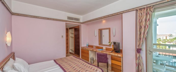Hotel ROYAL ATLANTIS SPA & RESORT 5* - Side, Turcia. - Photo 4