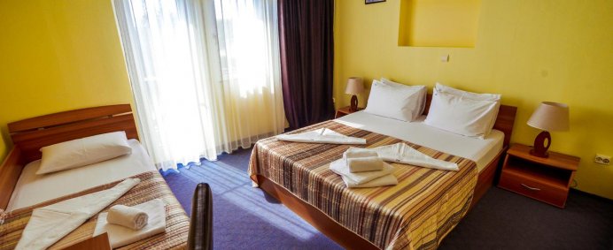 Pensiunea OVIDIU 4* - Crisan (jud. Tulcea), Romania. - Photo 9